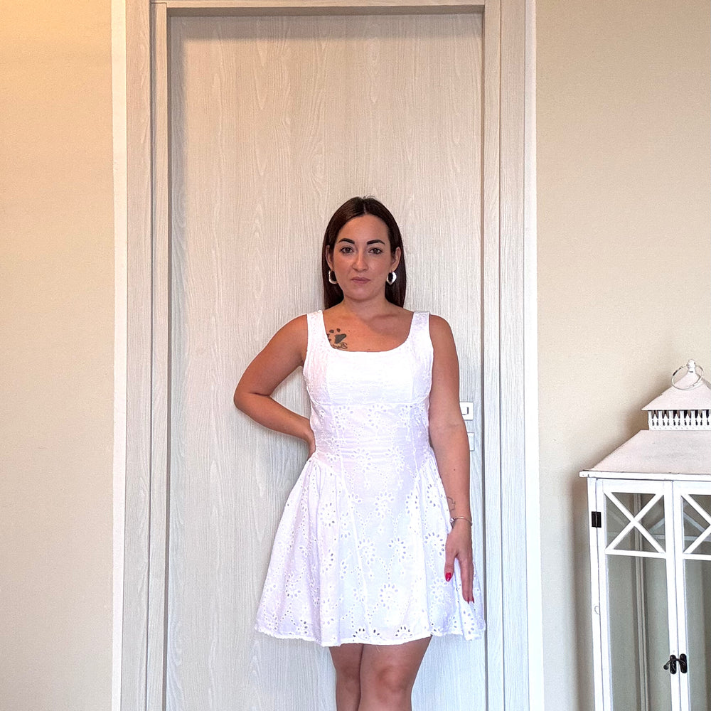 
                  
                    VESTITO EDERA
                  
                