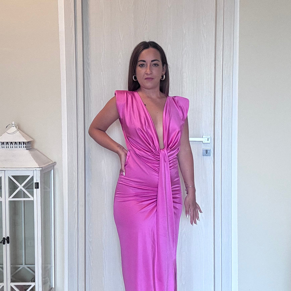 
                  
                    VESTITO ROSA
                  
                